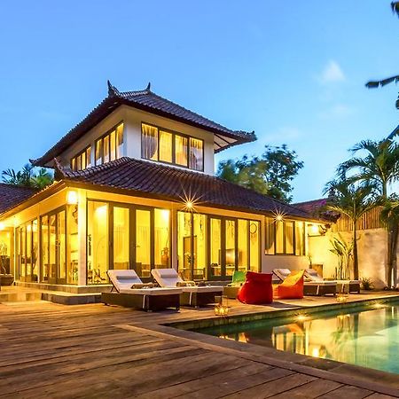 Luxury Villa Kudeta 300M Beach And Heart Of Seminyak エクステリア 写真